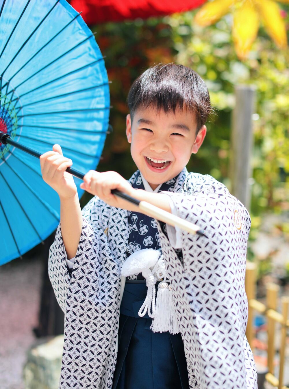 紅葉の中の七五三撮影2