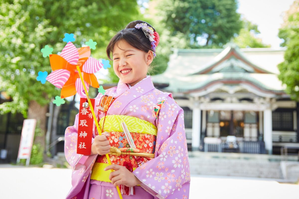 神社での七五三ロケーション後撮り